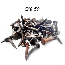 Lotto 50 chiodi antichi in